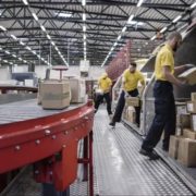 Accionamientos Parvalux para intralogística